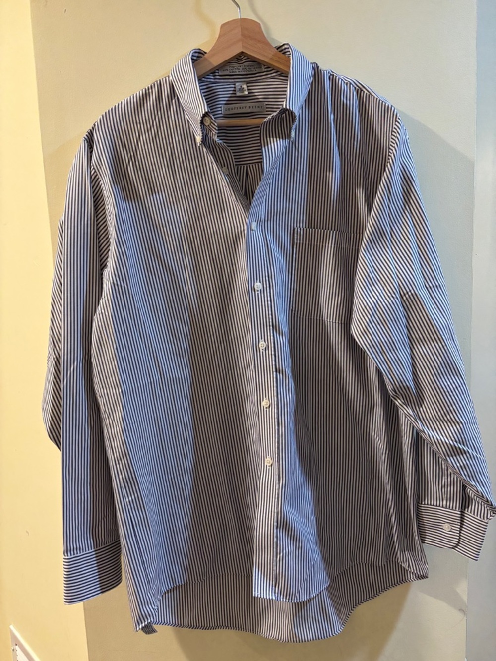 Classic Blue Stripe Button-Down Shirt size 16-34/35 Wrinkle free Oxford